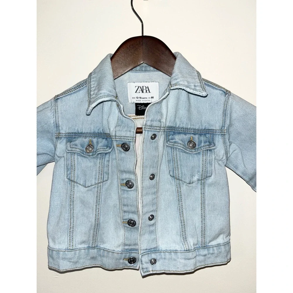 ZARA Disney Kids Denim Jacket Minnie Mouse Print Light Wash Size 12-18 Months